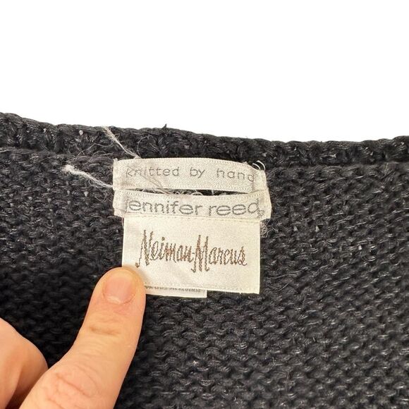 Vintage Jennifer Reed Neiman Marcus Hand Knit Floral Pattern Sweater Size L - Picture 3 of 4
